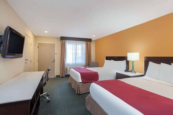 Room 12 of 47