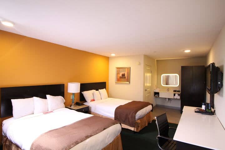 Room 5 of 47