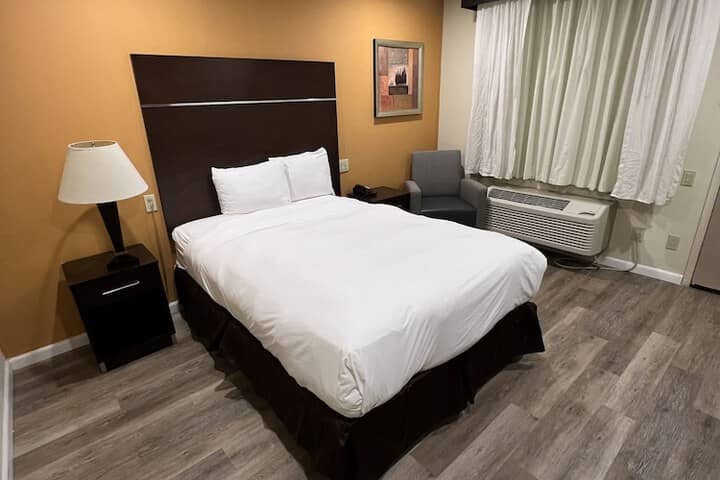 Room 21 of 47