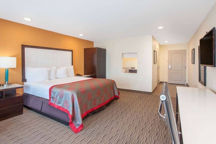 Room 15 of 47