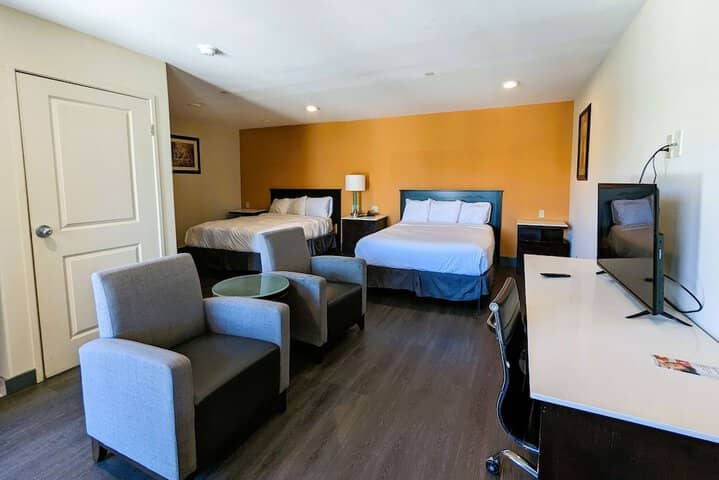 Room 17 of 47